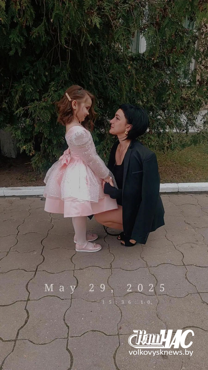 Евгения и Дарина Поконечные